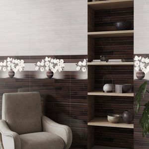 Carrelage mural en céramique blanc brillant 300x600, esthétique minimaliste moderne, parfait pour les intérieurs de bureaux et les applications murales commerciales. - Product Image 1