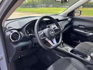 Pre-owned Clean 2022 Nissa-n kicks - Product Image 3