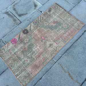 Alfombra Turca de 1.5x3 pies, Alfombra, Alfombra Gris a Rayas de Lana - Product Image 2