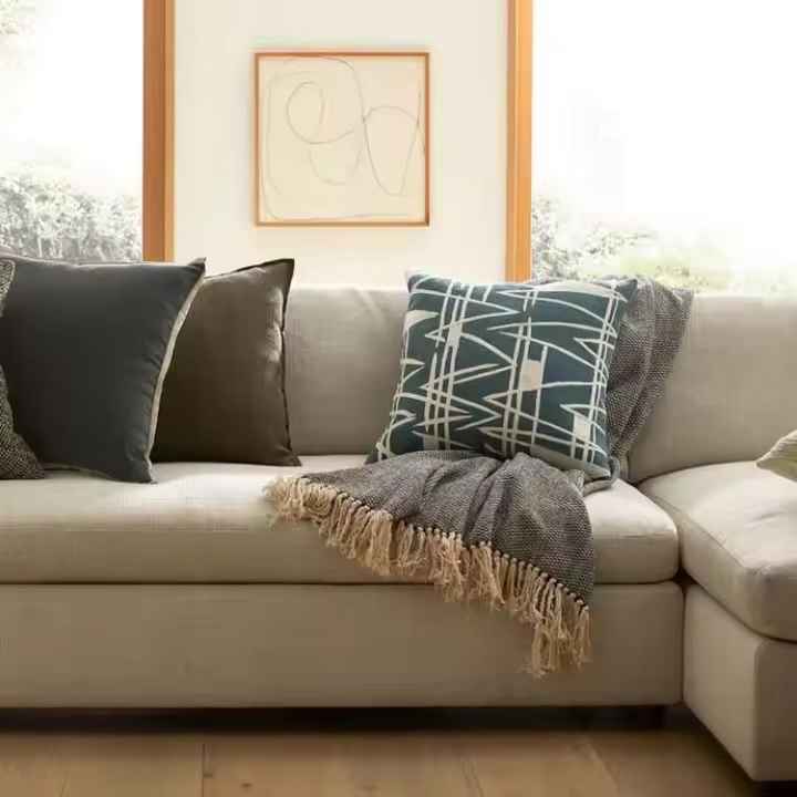 Indian Manufacturer's Unique Decorative Cotton Cushions Classic Modern Floral Leaf-Printed Pillows for Sofa Beds Bright Colors