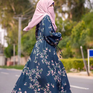 Wholesale Custom Designed Solid Color Plus Size Breathable Modest <b>Dress</b> Abaya <b>Women</b> Islamic Clothing <b>Muslim</b> Loose Elegant Low - Product Image 1