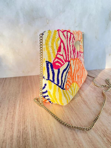 NUEVO Y DE MODA: BOLSO DE MANO Y DE NOCHE CON MARCO, DECORADO CON Cuentas - Product Image 3