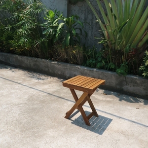 Mesa de centro redonda de madera maciza moderna con opciones personalizables para la organización del baño y la sala de estar - Product Image 5