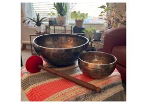 Cuencos Cantores de Acero Inoxidable Pulido de Excelente Calidad, Hechos a Mano, para Meditación, Yoga, Sanación con Sonido, Ecológicos, para Mindfulness - Product Image 5