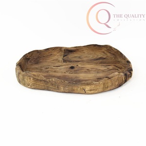 Plateau de service élégant en bois avec texture naturelle, idéal pour la décoration - Product Image 5