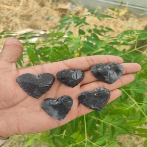 Ágata al por mayor azul oro piedra corazón forma puntas de flecha cristal media luna golpeando hecho a mano caza puntas de flecha - Product Image 6