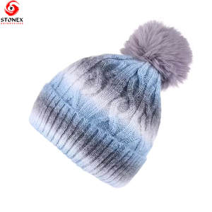 Nouveaux bonnets en tricot en peluche d'hiver tendance, logo personnalisé, vente chaude, chaud, voyage, plage, hommes, 100% acrylique - Product Image 3