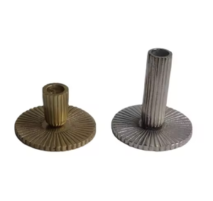 Portavelas de metal de calidad duradera, ideal para sala de estar y dormitorio, decoración de iluminación ambiental a un precio económico - Product Image 1