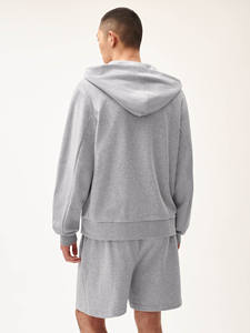 Sudadera con capucha gris con cierre de botón de logotipo personalizado de último diseño para hombre, sudaderas con capucha informales cálidas y relajadas de ajuste cómodo para clima de invierno - Product Image 2