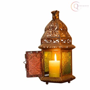 Candelabro de Metal de Primera Calidad para Uso en Ramadán |   Diseño Elegante, Impermeable y Duradero para el Ambiente del Hogar, Cafeterías y Restaurantes - Product Image 3