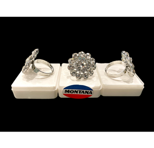 Elegante anillo chapado en oro y plata con incrustaciones de diamantes americanos brillantes, joyería perfecta para mujeres con estilo - Product Image 5