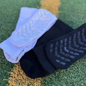 <b>White</b> Athletic <b>Socks</b> With Anti-Slip Geometric Pattern Knitted Cotton Spandex <b>Men's</b> Sports Crew <b>Socks</b> Summer Use - Product Image 3