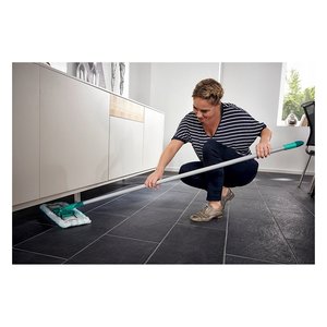 Paño Micro Duo (42 cm) para Limpiador de Pisos Telescópico Leifheit PROFI XL 55049 (87-140 cm), Herramienta de Limpieza de Grado Profesional - Product Image 5