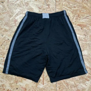 Shorts de sport de haute qualité pour adultes, shorts de basket-ball noirs pour la salle de sport avec poches, shorts pour hommes - Product Image 2