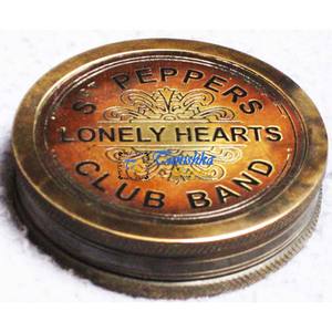 Brújula de poema de corazón solitario de latón personalizado, regalo único, brújula de bolsillo grabable para acampar y viajar - Product Image 5