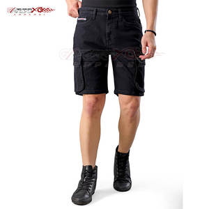 Pantalones cortos vaqueros casuales de corte clásico para hombre con cremallera y detalle de bolsillo lateral con textura lavada - Product Image 1