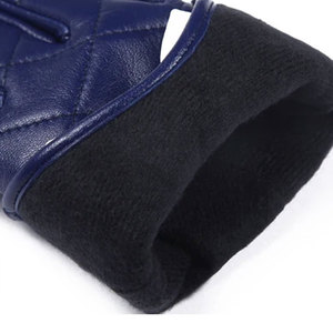 Guantes cálidos de cuero genuino de moda simple con diseño de pantalla táctil Nuevos guantes de conducción de moda para deportes al aire libre y viajes - Product Image 3