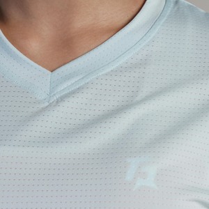 เสื้อโยคะไลท์บลู พาวเวอร์ พัลส์ ที ท็อปพร้อมเทคโนโลยีพัลส์ - Product Image 5