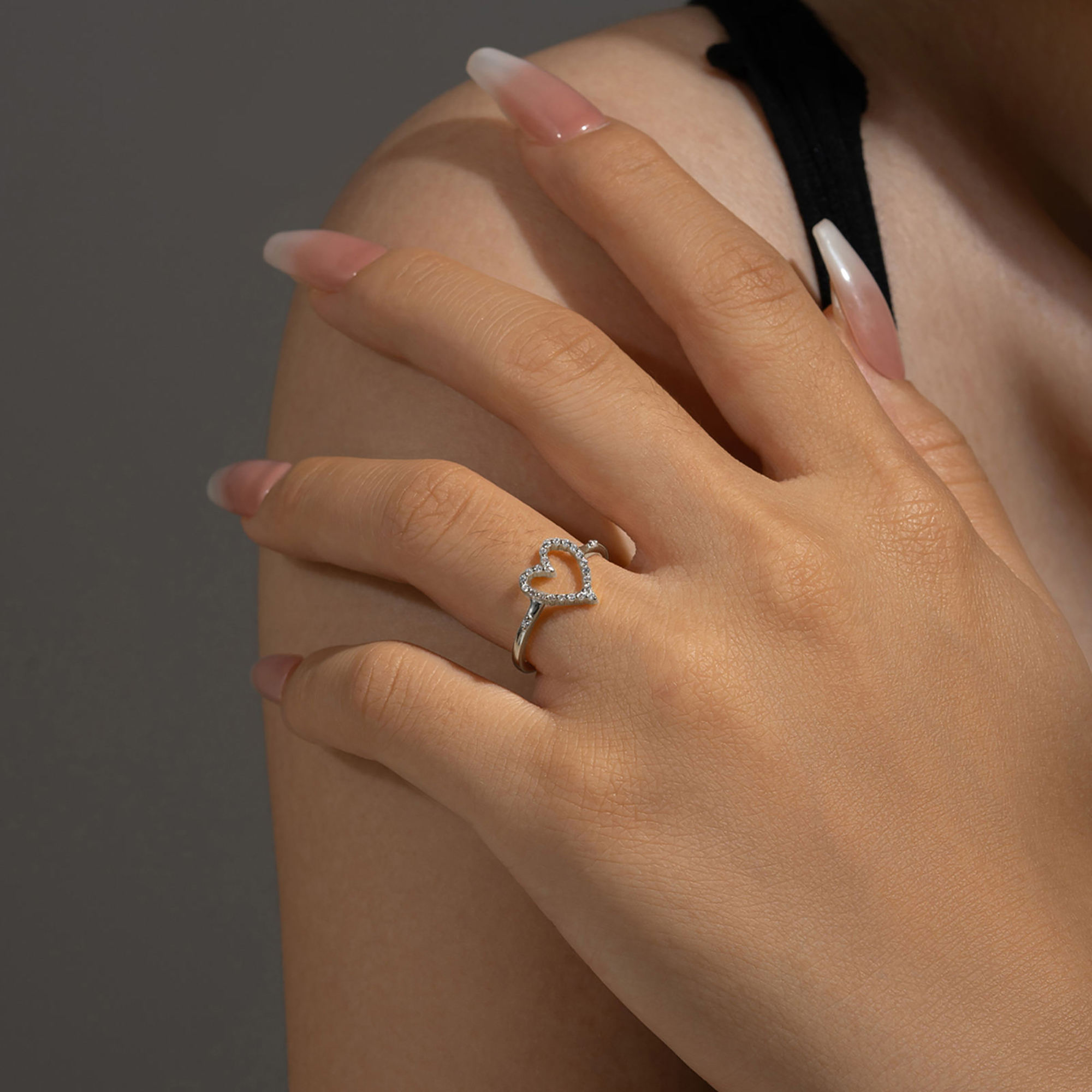 สีเหลืองทอง