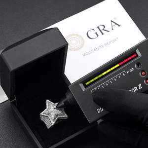 แหวนทองจับจีบสไตล์ฮิปฮอปเงิน VVS Moissanite แหวนดาวสำหรับผู้ชายผู้หญิงเครื่องประดับเพชรแฟชั่น - Product Image 6
