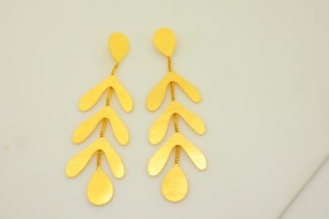 Recién llegado, Pendientes chapados en oro de latón de diseñador 2025, joyería de moda hecha a mano para mujeres y niñas, ropa para fiesta de boda - Product Image 4