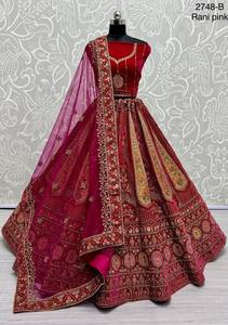 Lehenga Choli Con Dupatta Con Dori Y Parche De Trabajo - Product Image 4
