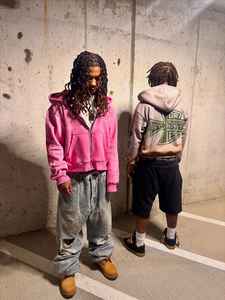 Streetwear 500 GSM logotipo personalizado impreso recortado desgastado Sun Faded gráfico de gran tamaño Zip up Hoodie para hombres - Product Image 4