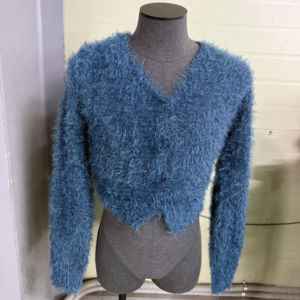 Vêtements d'occasion : Pull en angora pour adulte - Product Image 1
