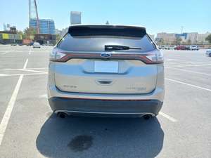 Ford Edge 2022-2023 en Oferta, Sedán Usado Automático de 4.5L con Asientos de Cuero y Techo Panorámico en Buenas Condiciones - Product Image 6