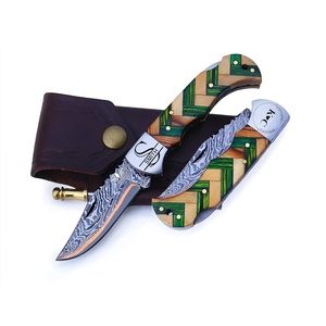Navaja Plegable de Acero de Damasco Hecha a Mano con Mango de Hueso de Camello, OEM Disponible, Navaja Utilitaria de Bolsillo EDC para Supervivencia al Aire Libre - Product Image 1