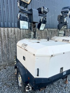 Torres de Iluminación Móviles Blancas de 4 Lámparas, Equipo de Iluminación Exterior de Alto Nivel de Seguridad - Product Image 6