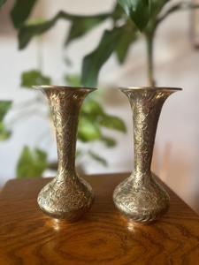 Jarrón Decorativo de Metal Dorado Estilo Real para Exhibición de Eventos de Lujo, Celebración de Bodas, Festivales y Regalos Premium - Product Image 6