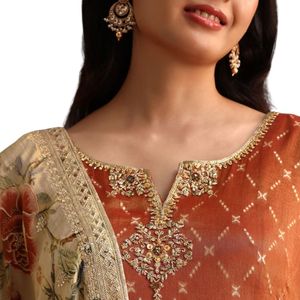 Costume de palazzo brodé marron et or avec Dupatta Vente en gros de vêtements ethniques pour femmes Costume personnalisé de fournisseur d'usine OEM - Product Image 3