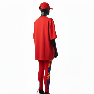 เสื้อยืดคอตตอนคุณภาพสูง 200 GSM และกางเกงเลกกิ้งโพลีเอสเตอร์ผสมสแปนเด็กซ์ ลายพิมพ์เปลวไฟสีแดง สกรีนโลโก้ตามสั่ง ชุดเซ็ตสำหรับผู้หญิง - Product Image 3