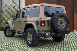 Jeep Wrangler Willys 41 4xe Edición Especial 2025 Usado en Excelentes Condiciones - Product Image 2