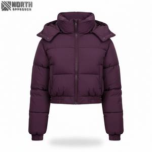Veste matelassée de haute qualité pour femmes Veste matelassée courte d'hiver décontractée pour femmes Manteaux à bulles Mode masculine personnalisée - Product Image 3