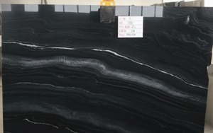 Dalles et carreaux de marbre noir de carbone naturel indien avec des veines blanches, design moderne pour la salle à manger et l'intérieur - Product Image 5