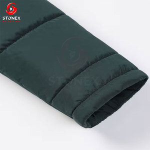 Blouson matelassé long sur mesure pour femmes grandes tailles |   Veste d'hiver épaisse et chaude à capuche coupe-vent pour l'extérieur |   Fermeture éclair en gros à faible MOQ - Product Image 6