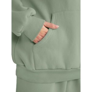 Nouveau survêtement de jogging 2 pièces avec logo personnalisé élégant pour femmes Crop Tops Hoodies Solid Pattern Button Wholesale Available - Product Image 4