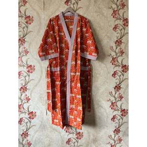 Bata Kimono Floral de Algodón Talla Única para Ocio, Vacaciones, Playa con Logotipo Personalizado y Forro Lavable - Product Image 1