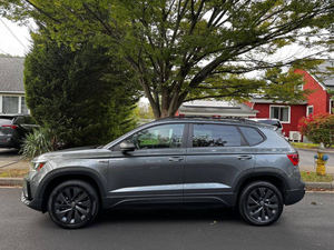 WONDERFULLY USED 2022 <b>T</b>-AOS S FWD SUV GRAY BLACK INTERIOR FUEL ECONOMY HGM 8-SPEED AUTOMATIC FRONT WHEEL <b>DRIVE</b> ENGINE 1.5L 14 - Product Image 4