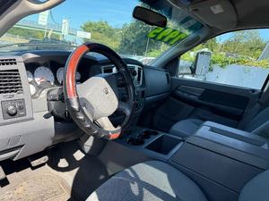 2007 uSED Do_d_ge R-A-M 1500 SLT Quad Cab 4WD - Product Image 5