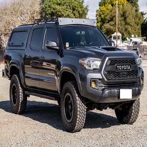 TOYOTA TACOMA TRD SPORT DOBLE CABINA 4X4 2017 USADO, VOLANTE A LA IZQUIERDA/DERECHA - Product Image 1