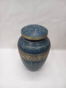 Vente en gros d'urnes de crémation pour adultes en aluminium de style américain au design unique la plus vendue par un fournisseur indien - Product Image 6