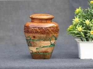 Urne funéraire en bois de mangue pour adultes, fabriquée au prix d'usine pour les entreprises de vente en gros. - Product Image 2