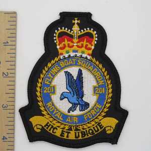 Este es un parche bordado del Real Cuerpo Aéreo (RCA) No. Insignias de alambre de la Escuadrón 617 - Product Image 4