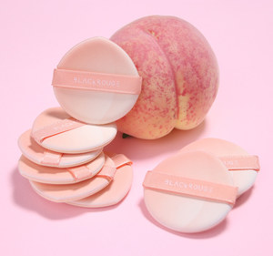 BLACK ROUGE PEACH TOKTOK PUFF K-Beauty Kpop K-Idol Producto de Corea Belleza de Corea Artículo Imprescindible - Hecho en Corea - Product Image 5