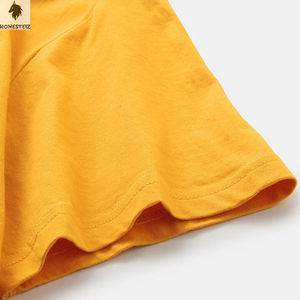 เสื้อยืดผ้าฝ้าย100% สำหรับผู้ชายระบายอากาศคอกลมสไตล์ฮิปฮอปสีทึบลายย้อมธรรมดา - Product Image 3