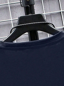 เสื้อยืดคุณภาพสูง ผ้าคอตตอนหนานุ่ม พิมพ์ลายกราฟิกได้ตามต้องการ เสื้อยืดโอเวอร์ไซส์สำหรับผู้ชาย - Product Image 4