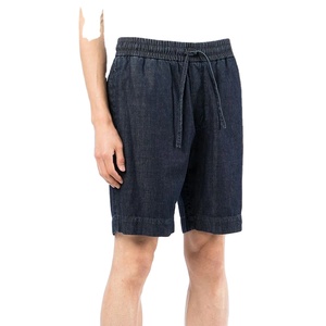 Shorts classiques délavés à l'acide avec finition délavée, tissu confortable et coupe décontractée, style streetwear. - Product Image 1